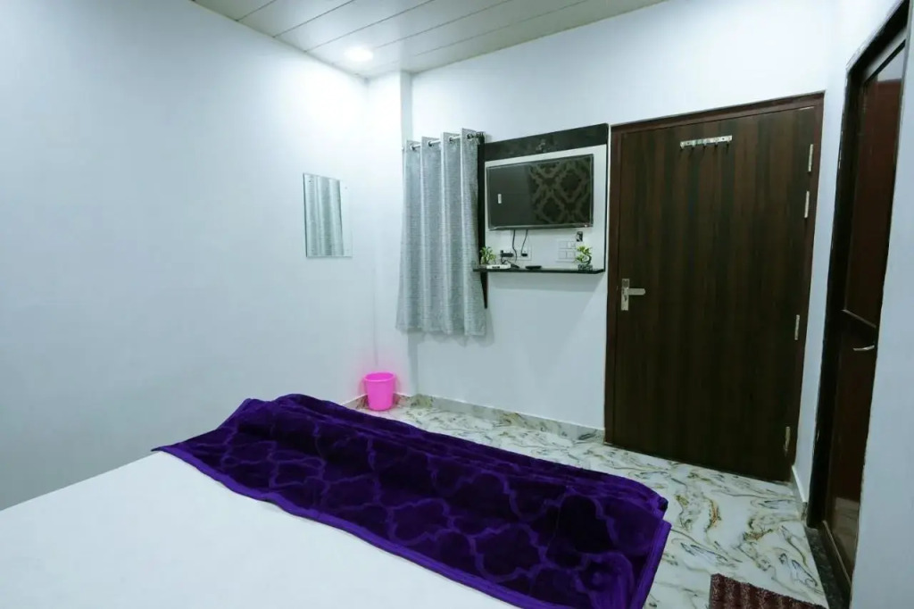 Hotel Alishaan