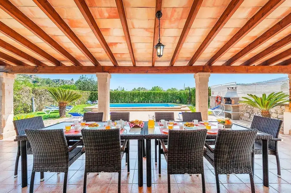 Villa - 5 Bedrooms with Pool and WiFi - 108761