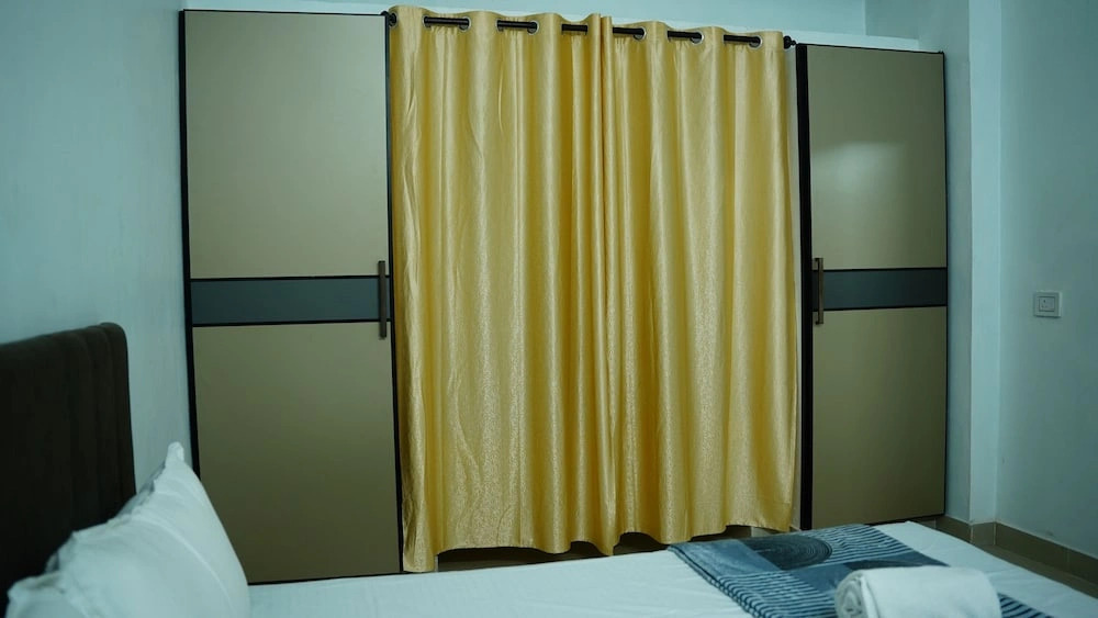 Stay Ease Rental Rooms