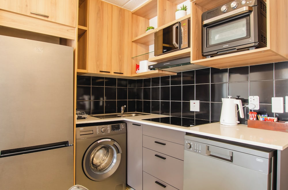 Melrose Corner Self-Catering Hotel Apartments