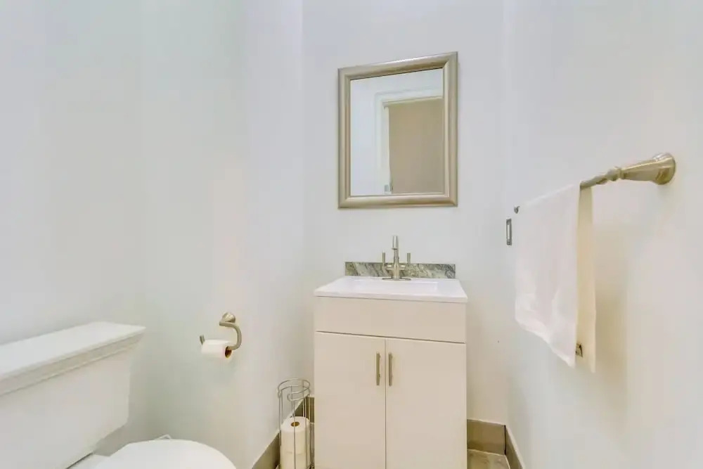 2 Mi to Little Rock River Market: Walkable Getaway