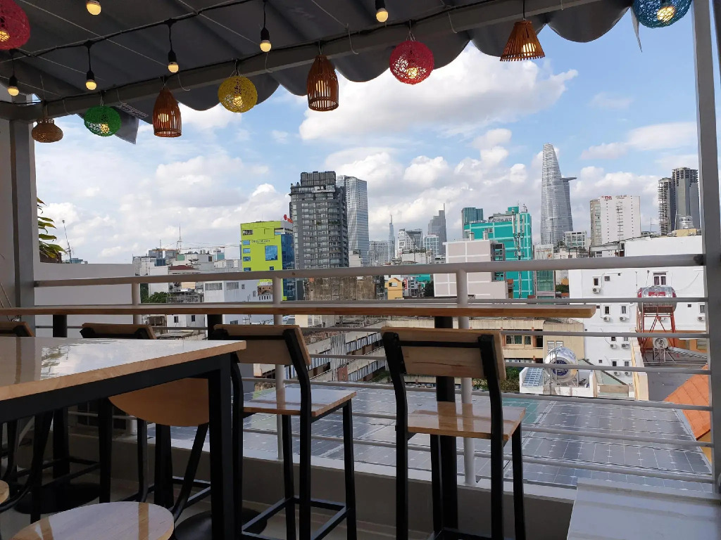 Gemini Saigon CENTER - New & Quiet near Bui Vien Walking Street