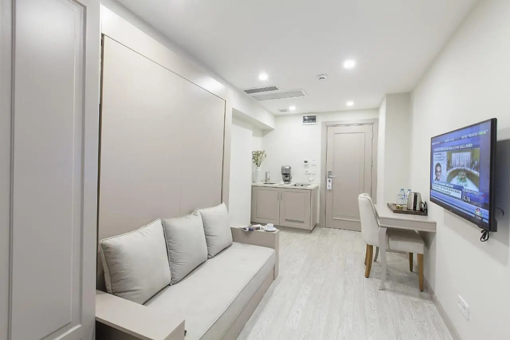 Perla Galata Hotel