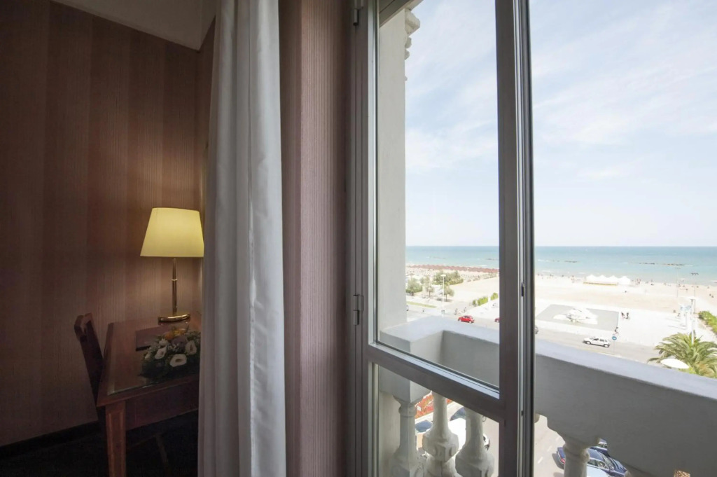 Hotel Esplanade