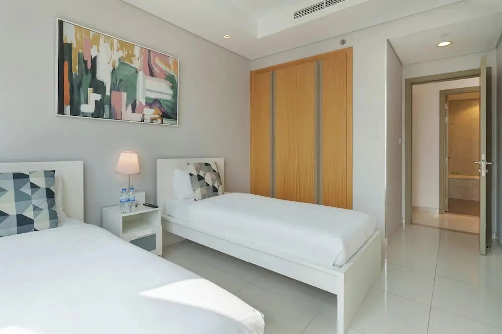 Chic 2BR in Paramount Midtown