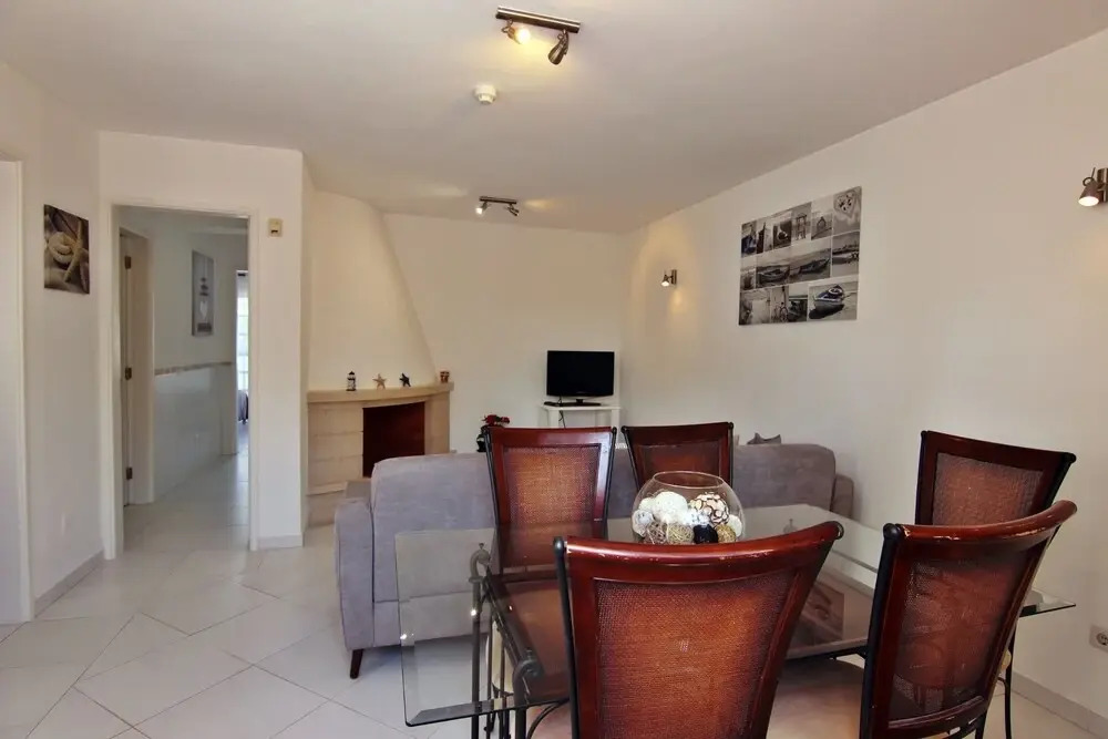 Delightful single-storey villa, private pool, free air conditioning and wifi