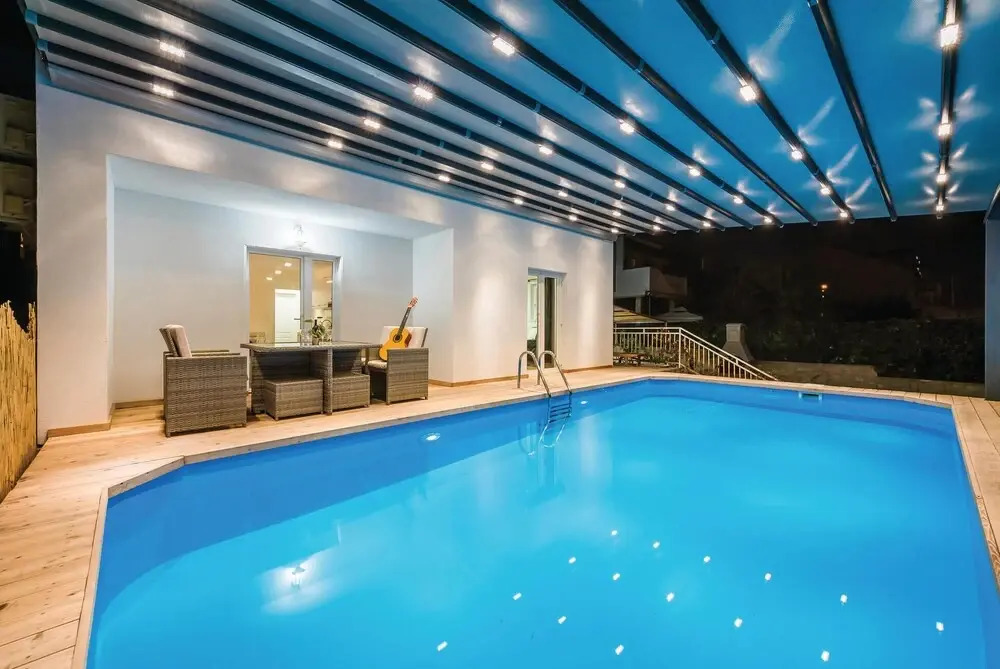 Amazing Home in Brodarica With Wifi and 6 Bedrooms