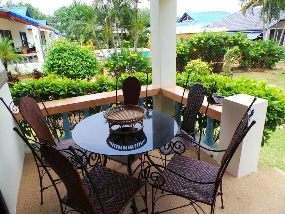 House With 3 Bedrooms in Phuket, With Pool Access, Enclosed Garden and
