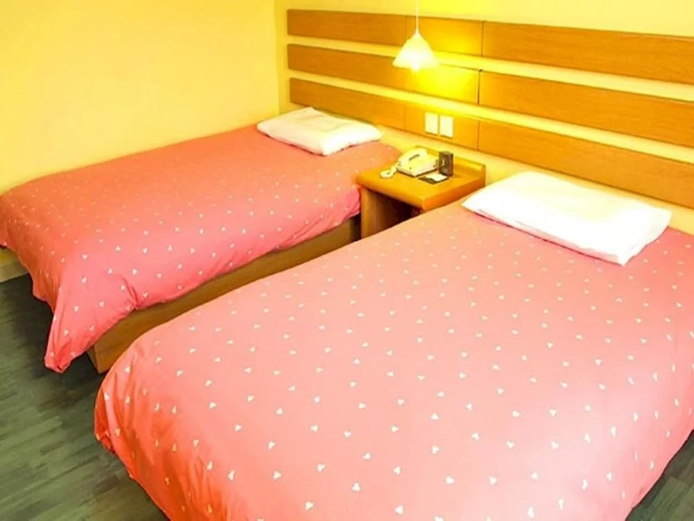 Home Inn Qiqihar Longhua Road Dashang Xinmate