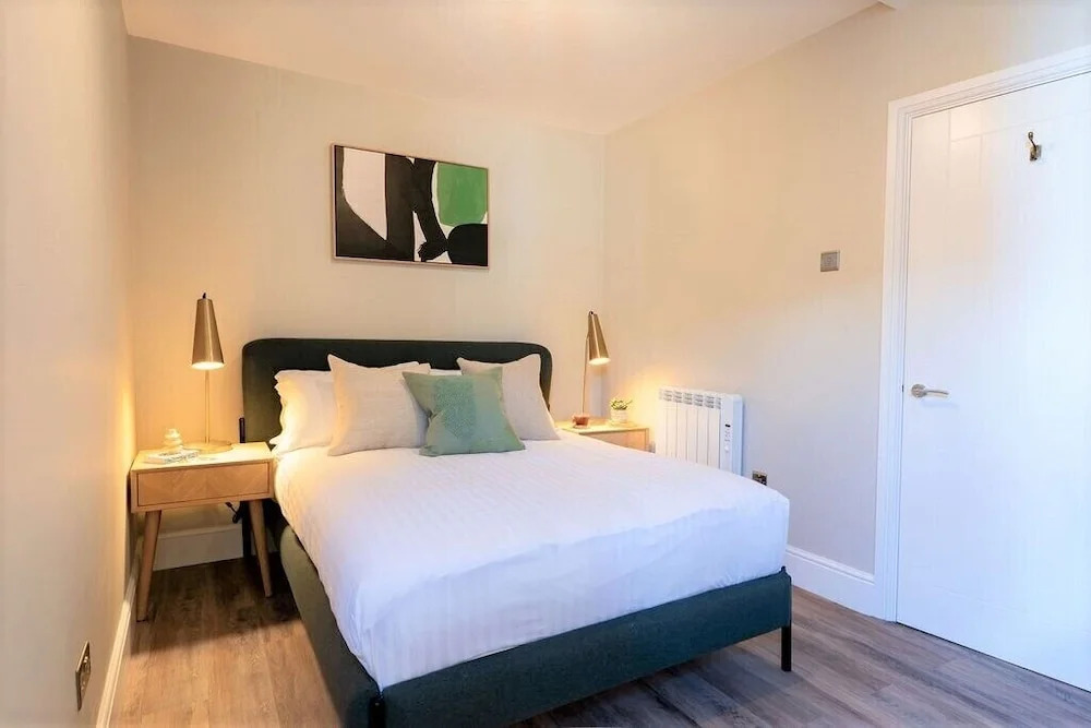 YourApartment - Wellington Place