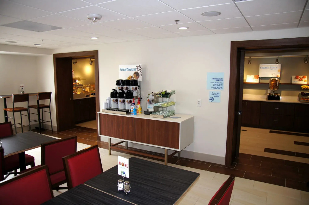 Holiday Inn Express Chesapeake - Norfolk by IHG