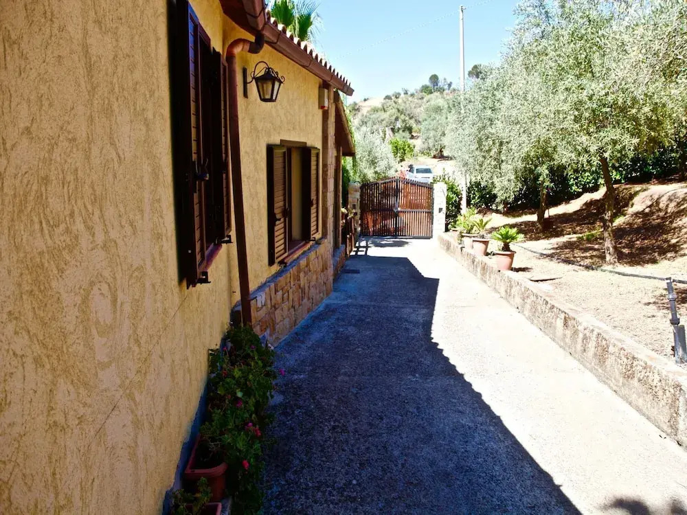 Rentopolis - Villa Sul Ruscello