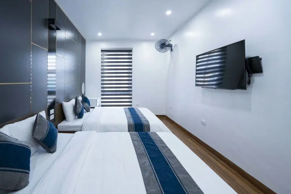 Sun Bay Tuan Chau Hotel