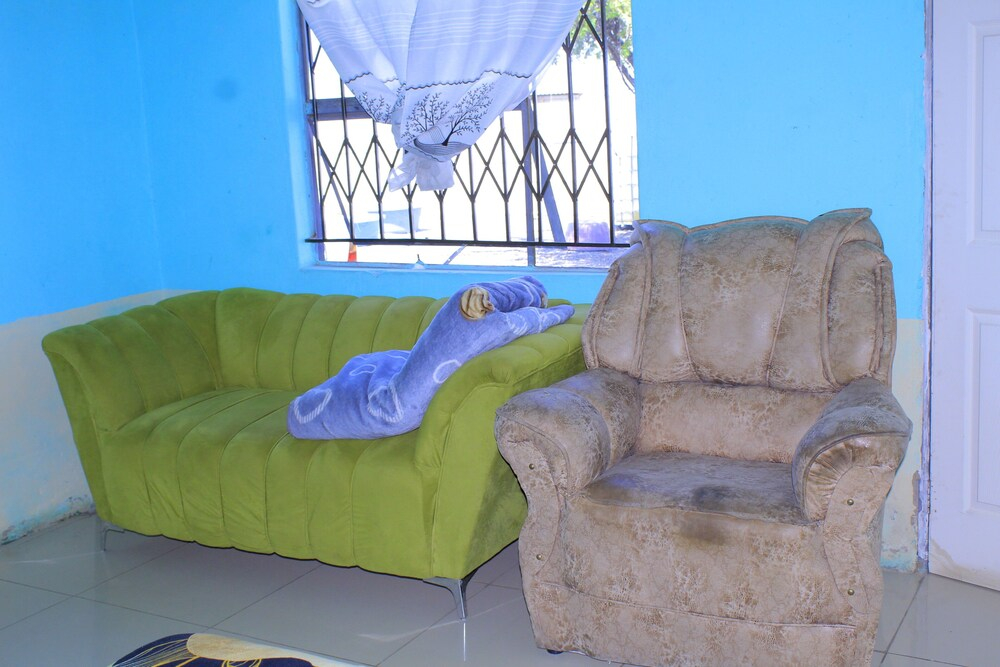 Equatorial Guesthouse