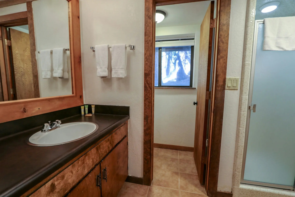 Mammoth West #143 Condo