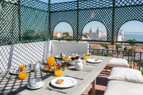 Penthouse Terrace 360º Lisbon View 1 by Lisbonne Collection