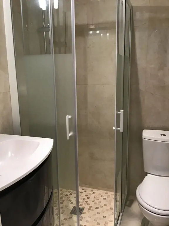 Studio in upscale residence by Weekome