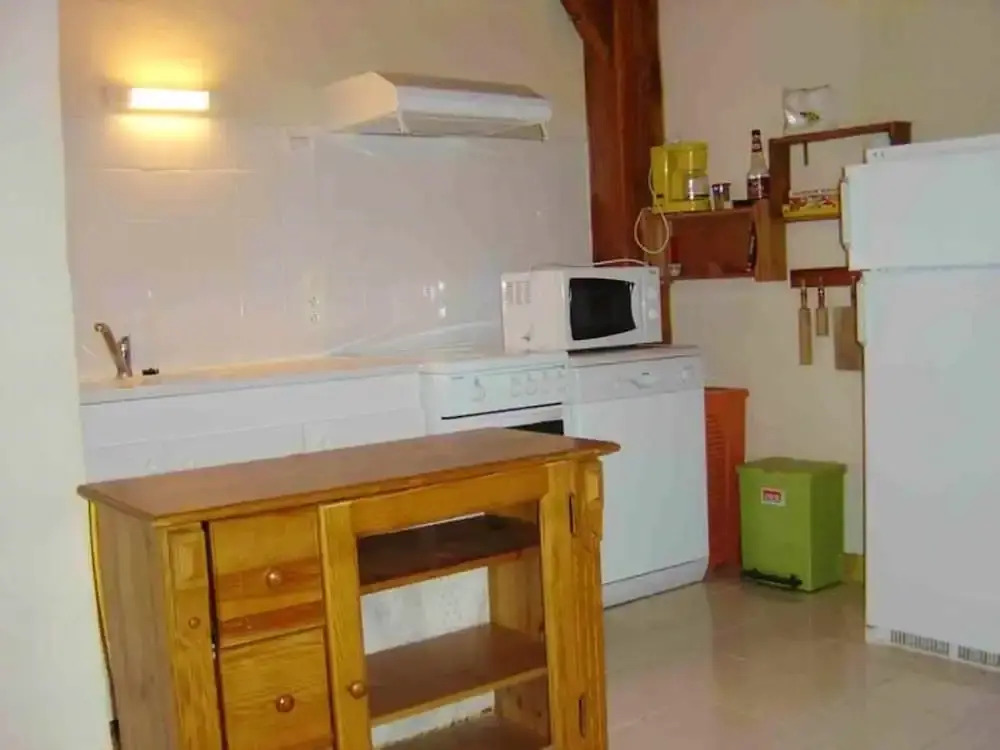House With 4 Bedrooms in Sarrazac, With Private Pool, Enclosed Garden and Wifi