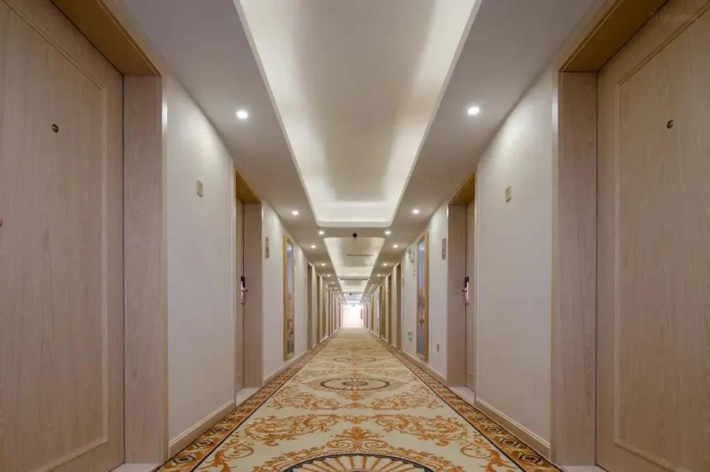 Vienna Classic Hotel Shenzhen Pingshan Bihu Hotel
