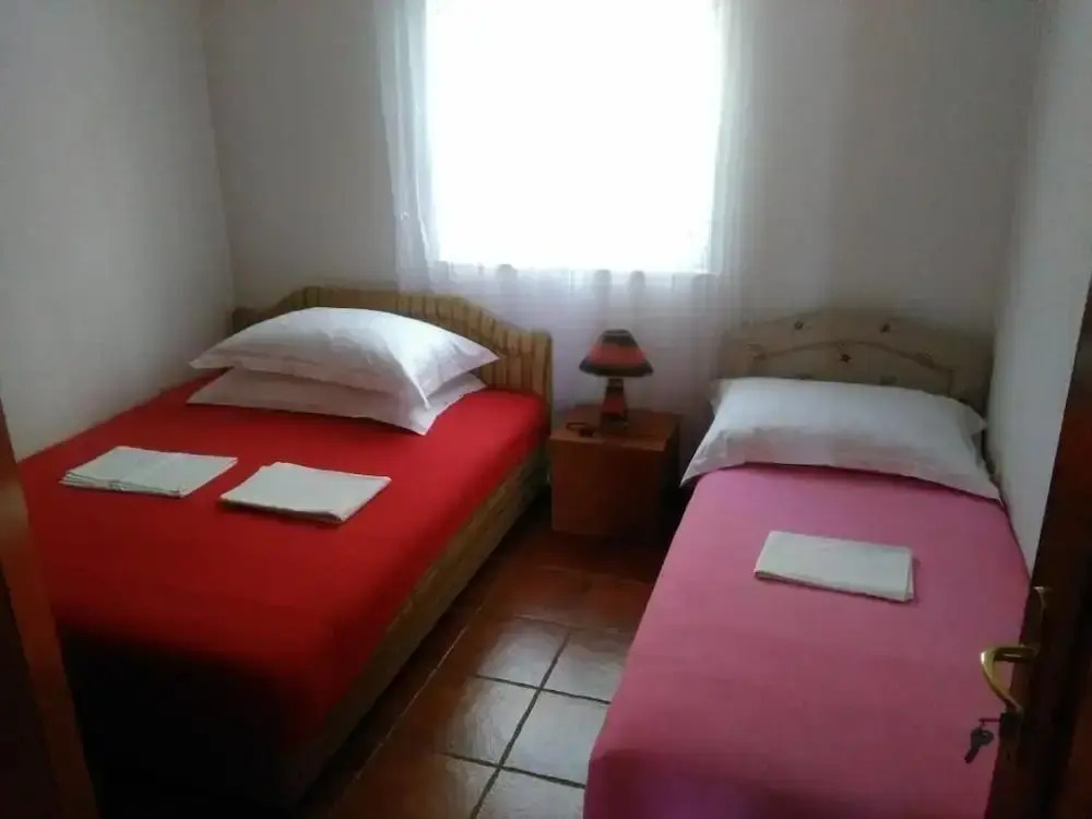Apartments Bardak