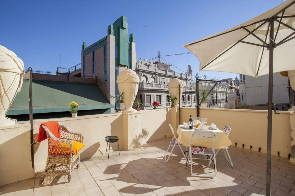 Atico de lujo plaza ayuntamiento pet friendly