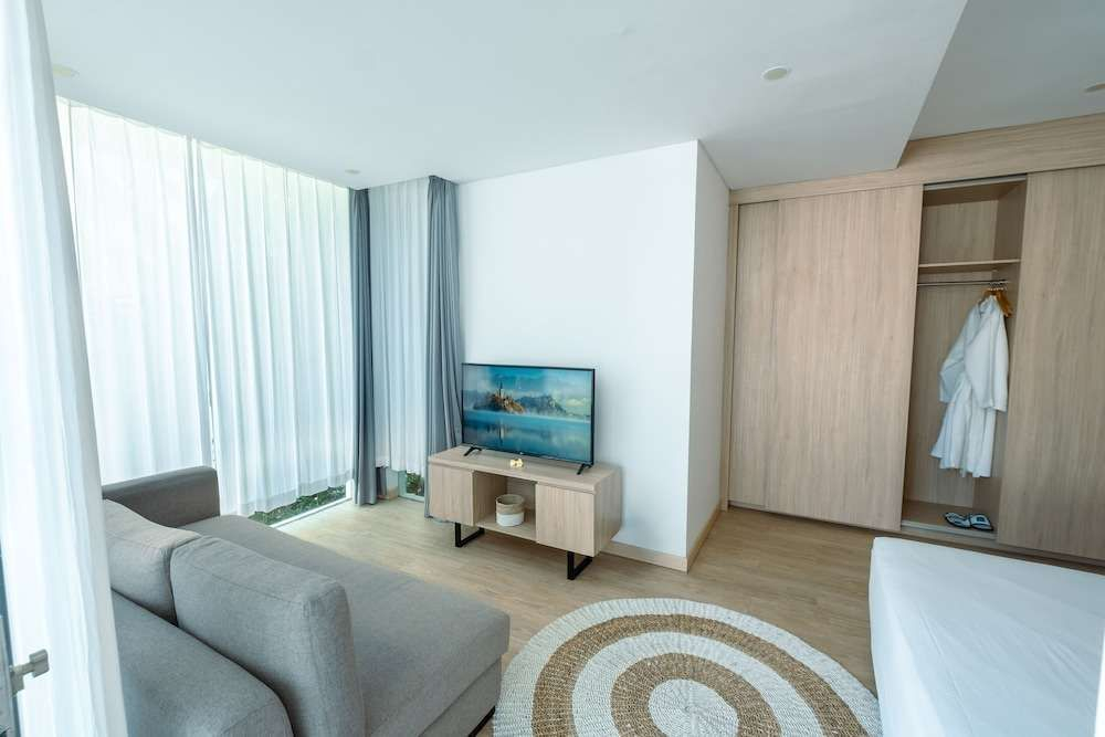 Alami Luxury Villa
