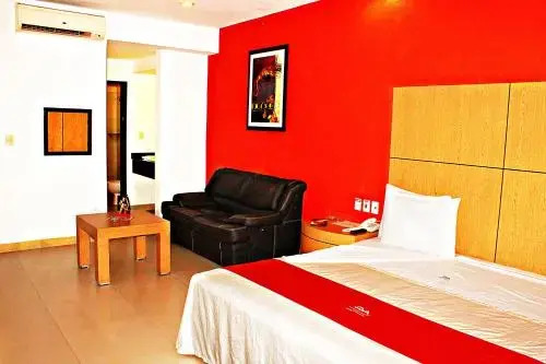 Royal Auto hotel