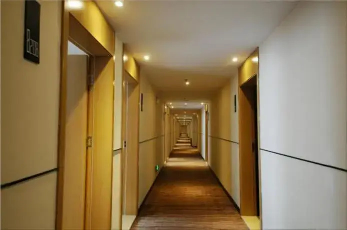 City Comfort Inn Luoyang Longmen High-speed Railway Station