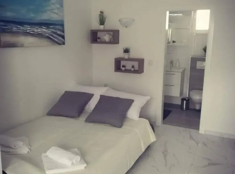 Apartments Sun Dance with heated Pool