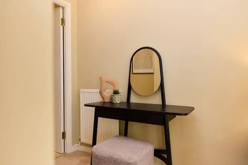 The Brompton Park Escape Bright 2bdr Flat With Patio Access