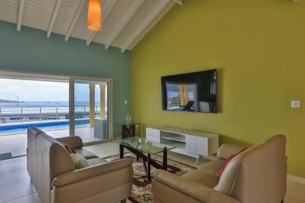 3 Bed Villa Sleeps 6 Pool Priv Patio