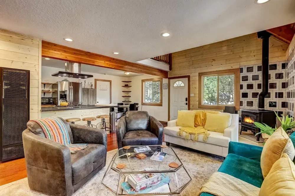 Rustic Haven - Hot tub & Pet Friendly