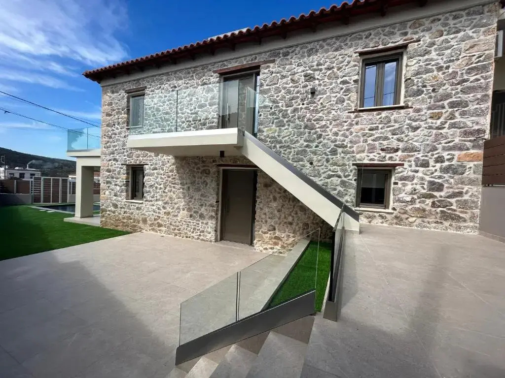 Piedra Luxury Apartments