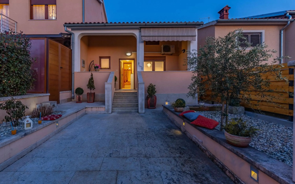 Sweet house