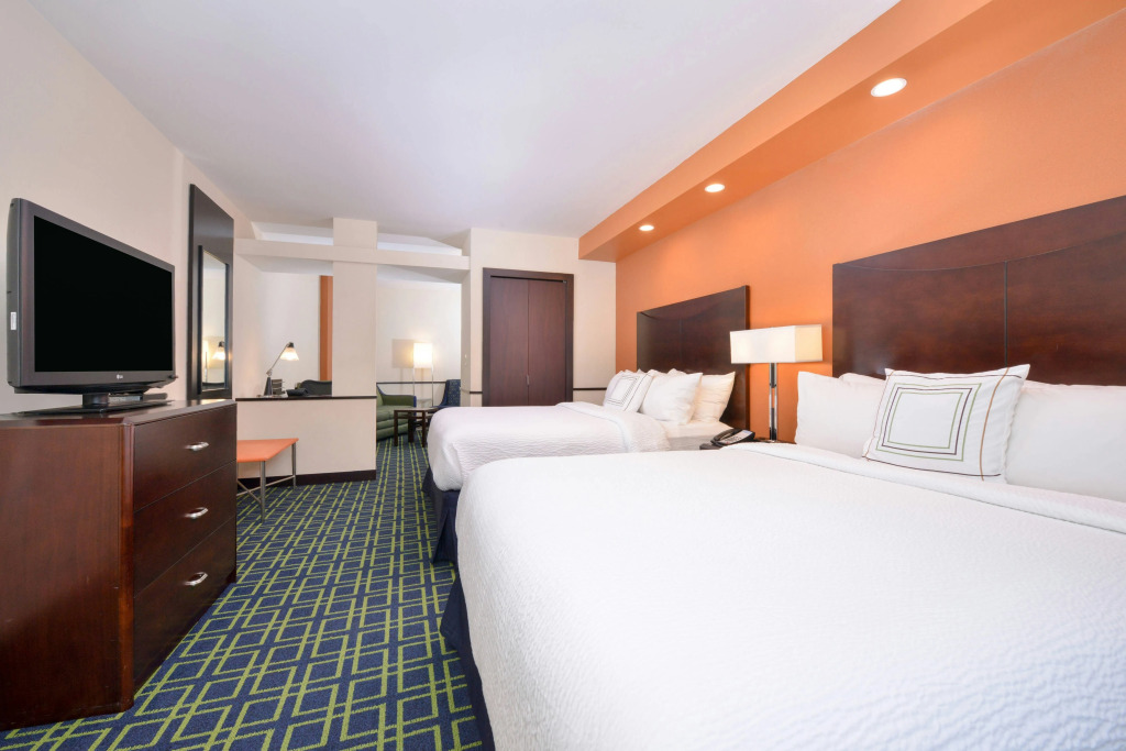 Fairfield by Marriott Tacoma Puyallup