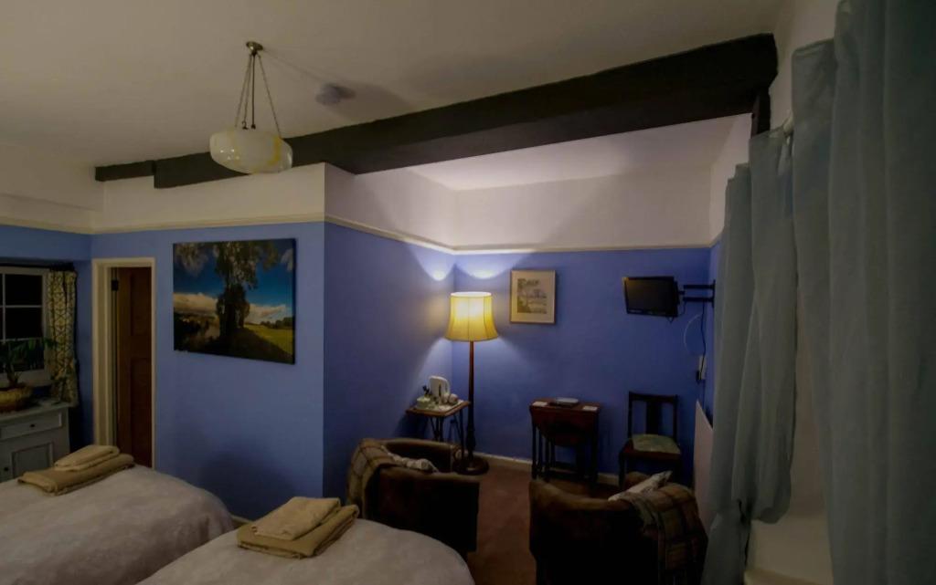 Lea House Bed and Breakfast