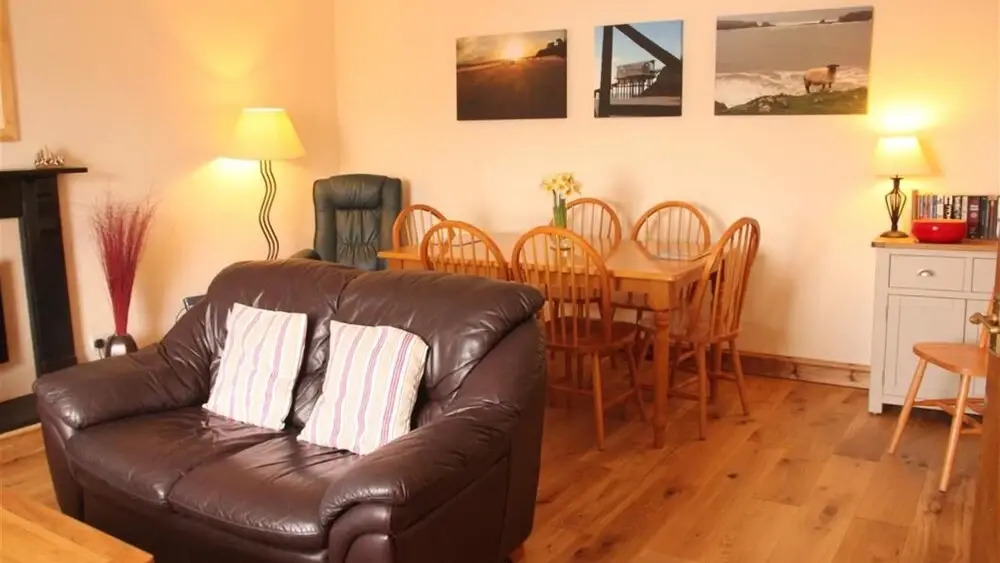 Harbour House 4