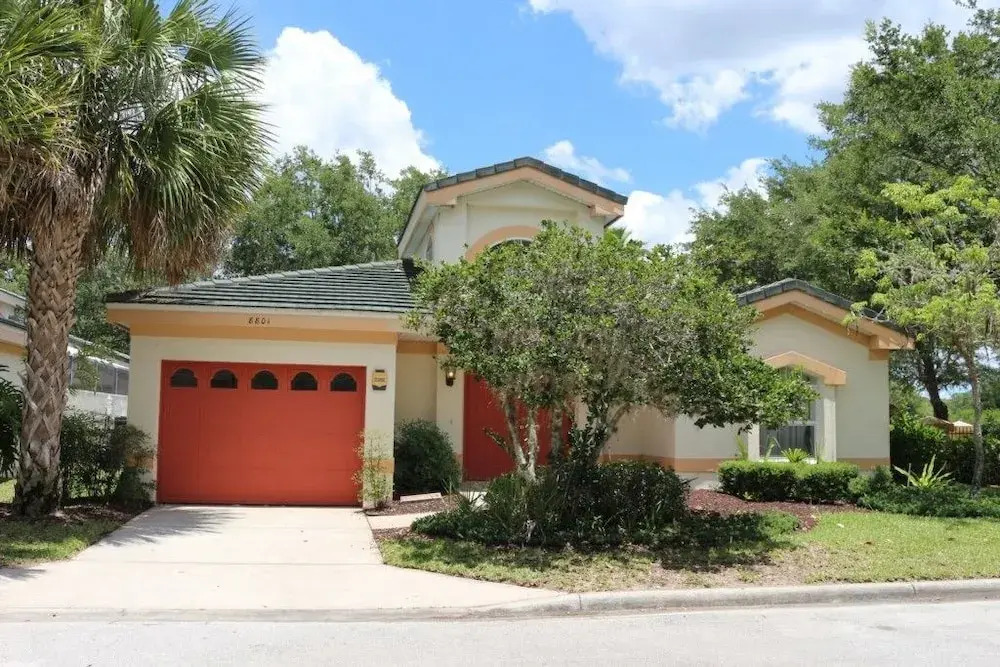 8801 Crayson Court,