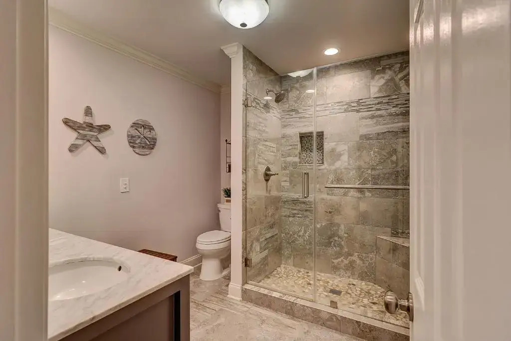 19 Sailmaster 3 BR Condo Shipyard Pool