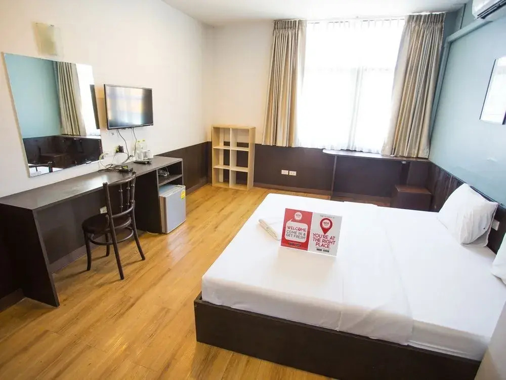NIDA Rooms Phra Khanong 2163 Place