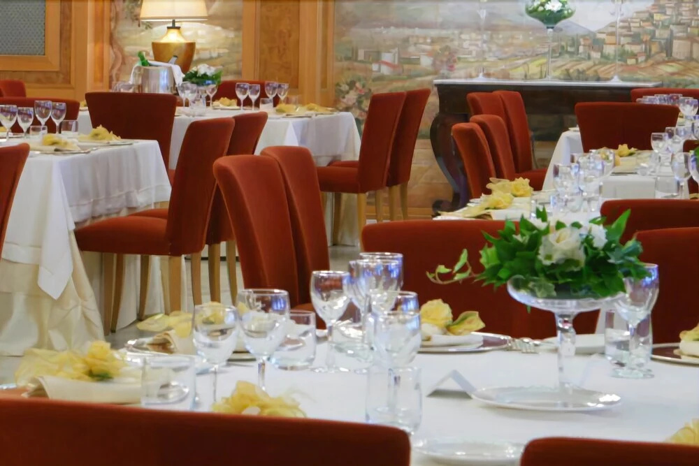 Cristina Park Hotel