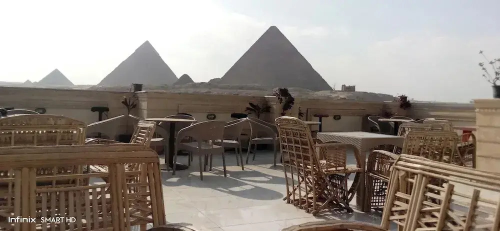 pyramids RZ view