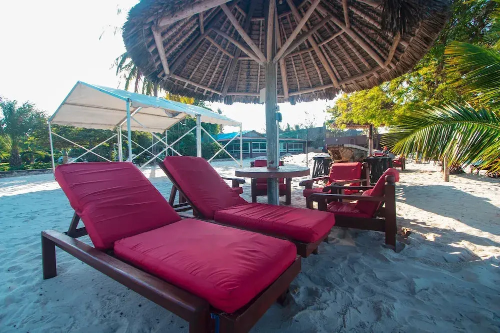 Perfect Home Two minutes to Kijiji Beach