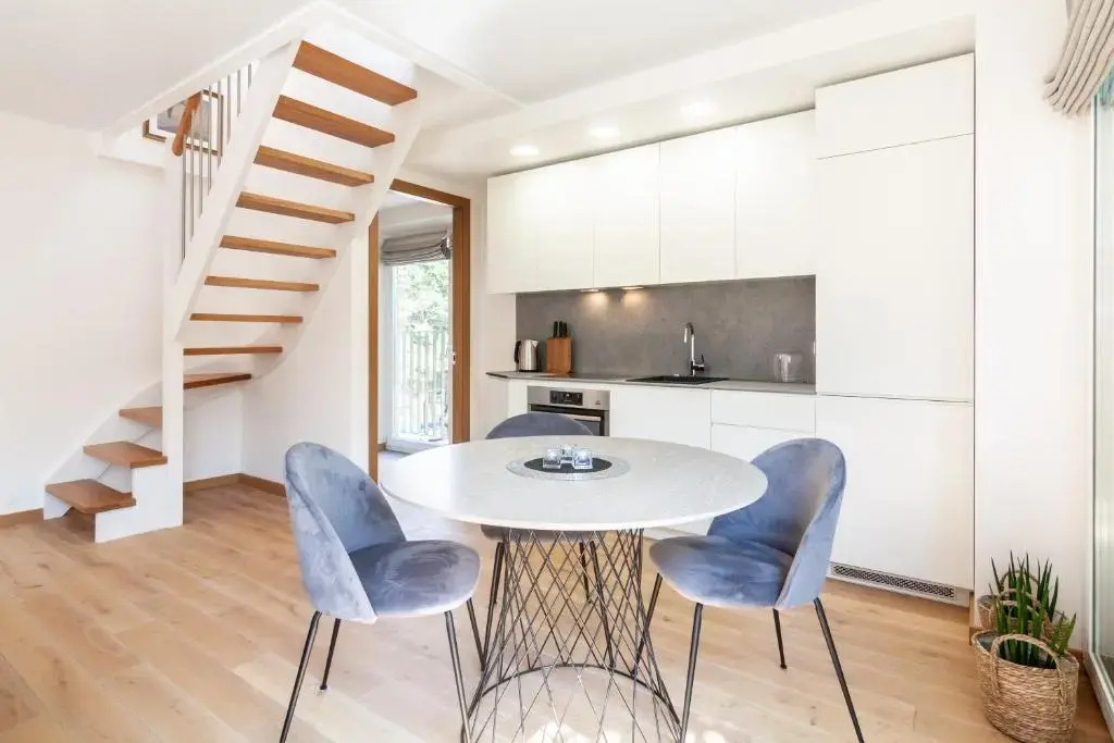 Happy Day Apartment, By Cohost