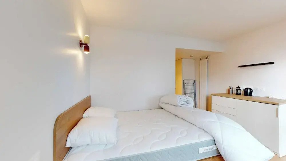 Room 1211 in a Premium Residence- Sport/laundry