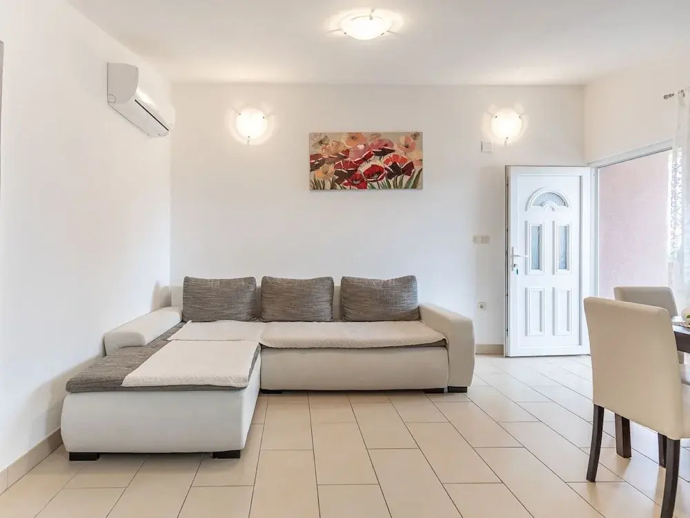 Waterfront Apartment in Vir with Balcony near Sea Beach
