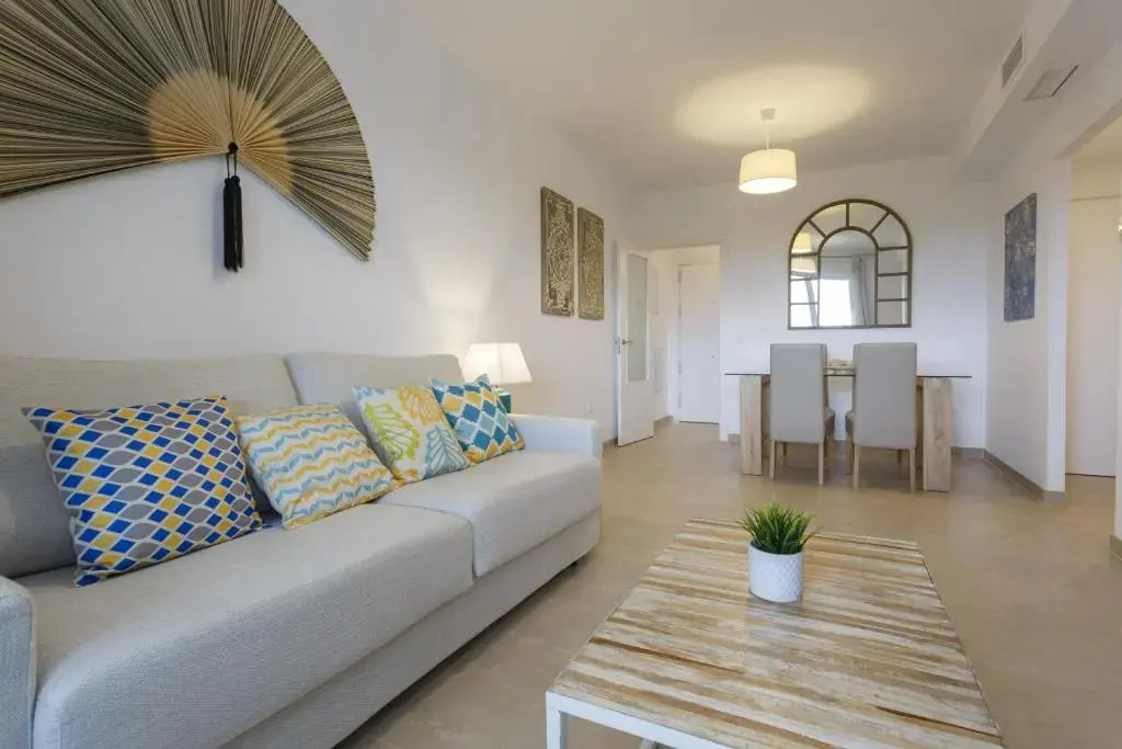 PALMERAS-CANDOR free parking by Cadiz4Rentals