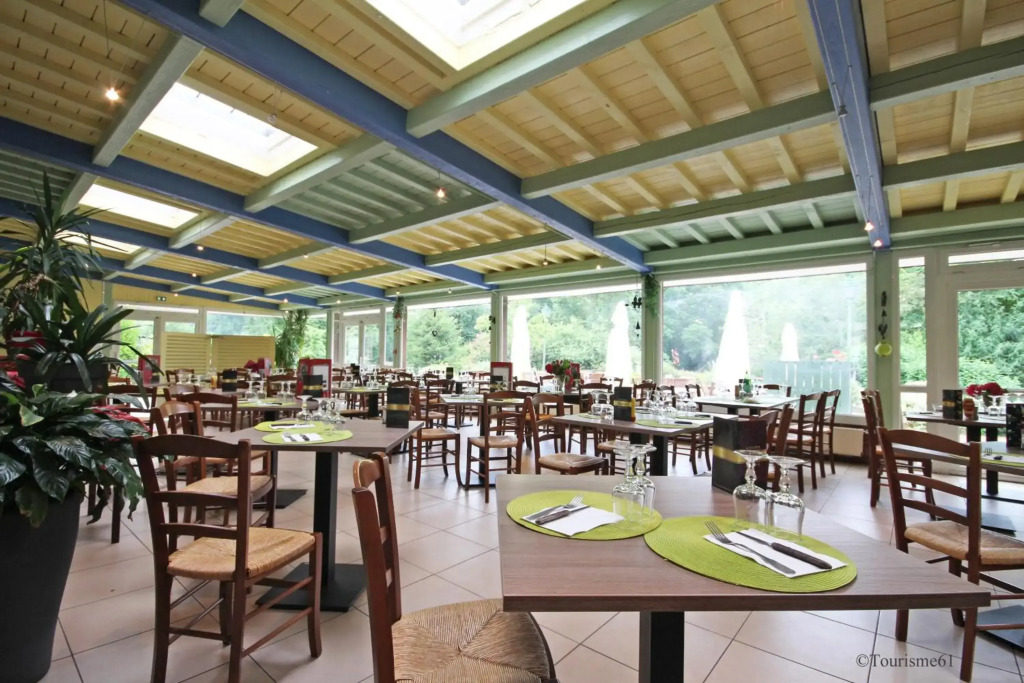 Logis Hôtel De France- Restaurant GRILL