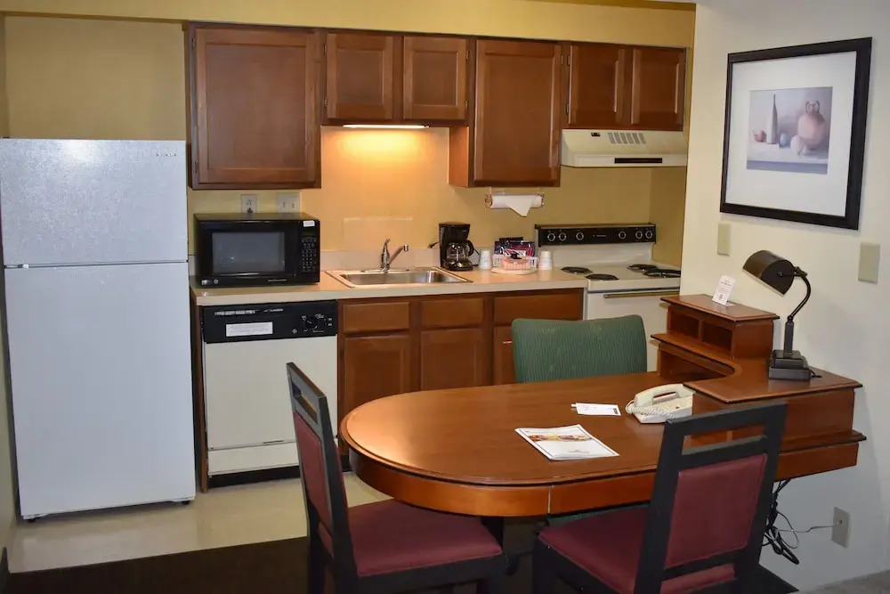 Hawthorn Suites by Wyndham Miamisburg/Dayton Mall South