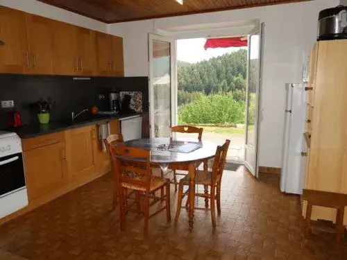 Holiday Home Les Confoulines